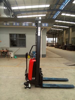 Camion 2000kg 2T dell'impilatore del sollevatore del pallet di JAC Hand Operated Semi Electric