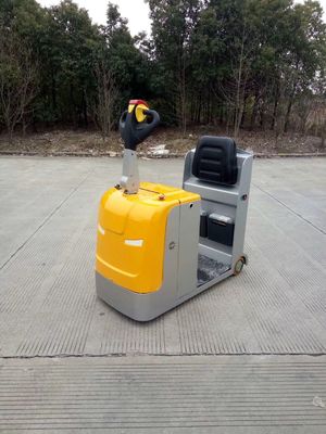 Tipo QD20/QD30 del supporto da 2 tonnellate -3 Ton Electric Baggage Towing Tractor